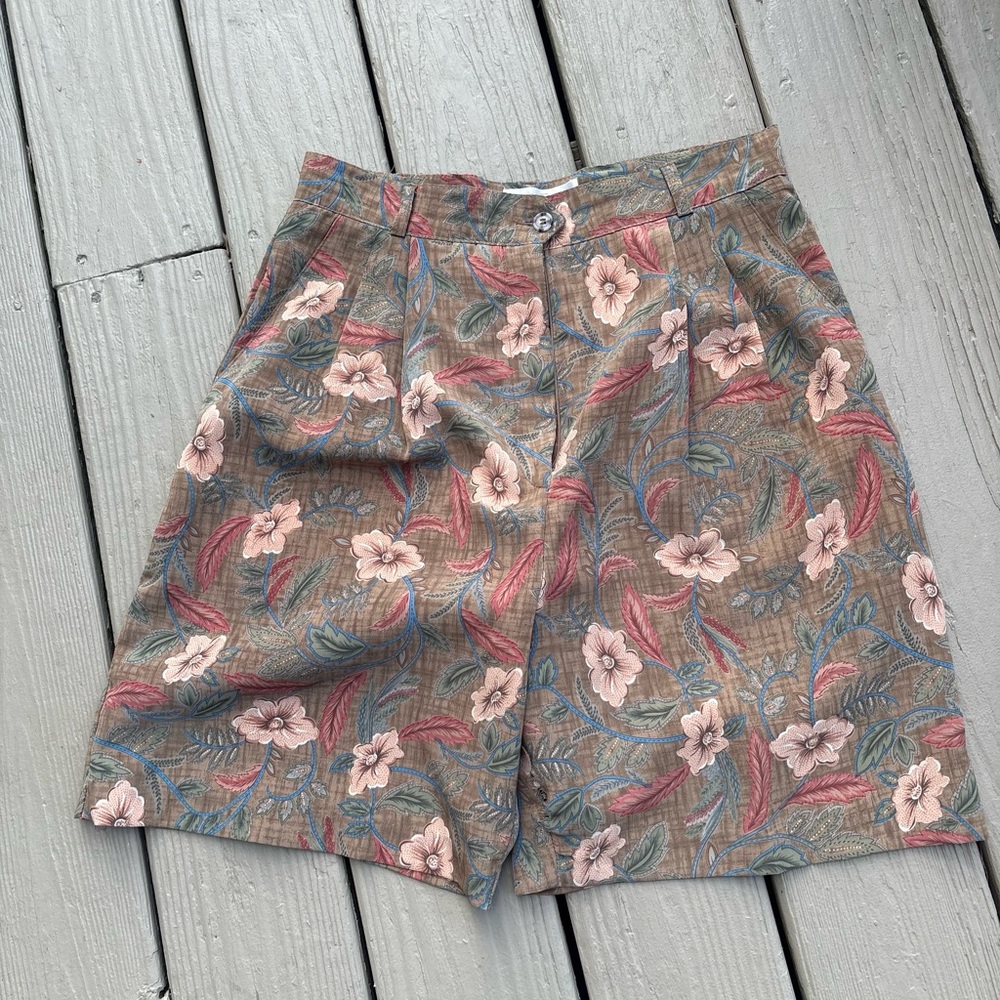 TEHAMA Floral Print Shorts with Blue and Brown Accents, Size: 10